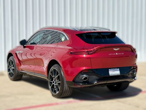 Used 2021 Aston Martin DBX AWD/4WD image 6