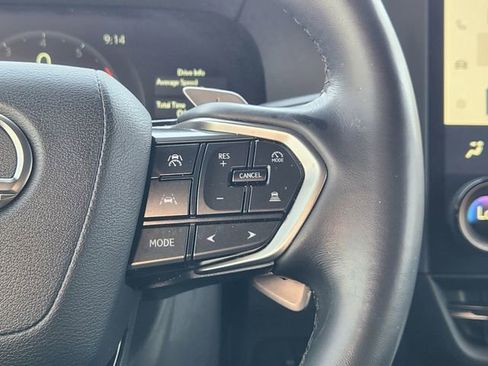 Used 2024 Lexus GX 550 w/ Accessory Package (Z1) image 7