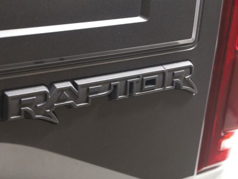 Used 2017 Ford F150 Raptor w/ Equipment Group 802A Luxury AWD/4WD image 53
