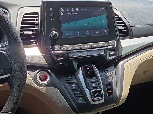 Used 2020 Honda Odyssey EX image 21