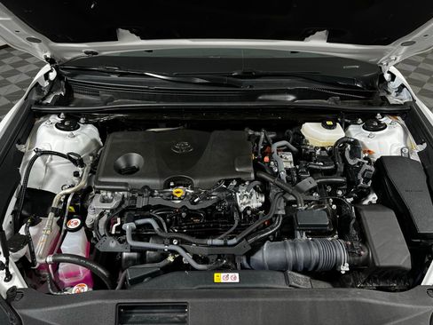 Certified 2025 Toyota Camry LE image 9