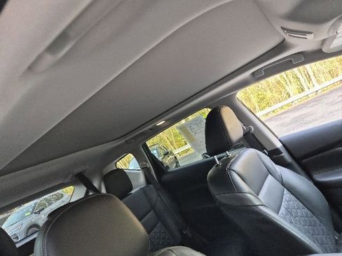 Used 2023 Nissan Murano Platinum w/ Cargo Package AWD/4WD image 10