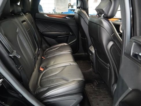 Used 2017 Lincoln MKC Reserve w/ Lincoln MKC Climate Package image 31