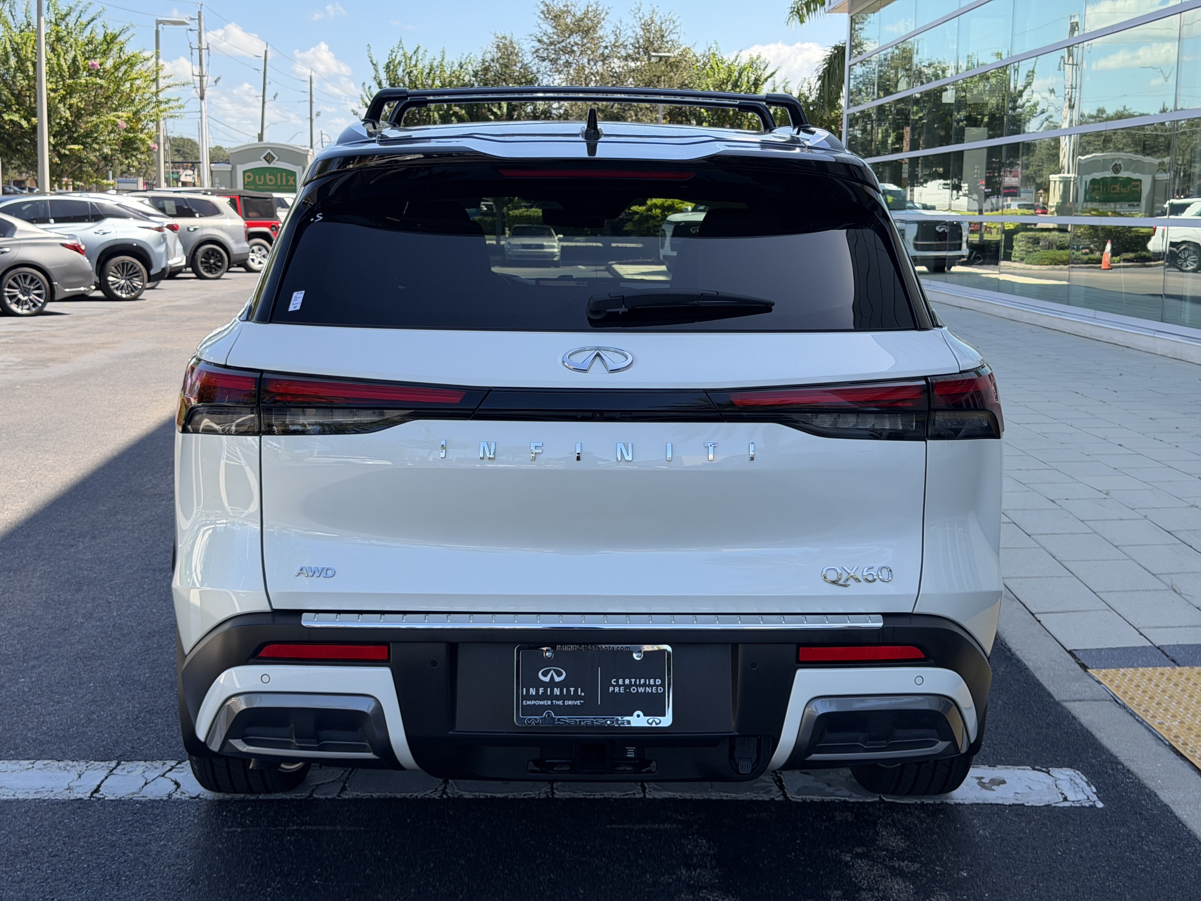 Certified 2025 INFINITI QX60 Autograph w/ Cargo Package AWD/4WD image 6