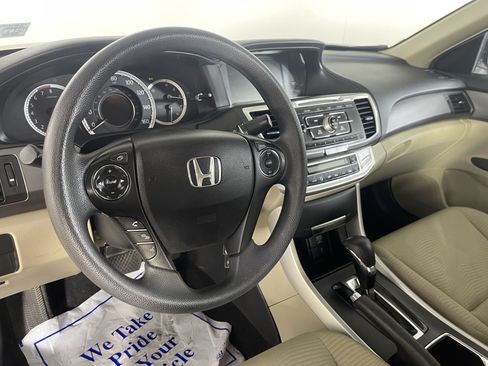 Used 2015 Honda Accord LX image 11