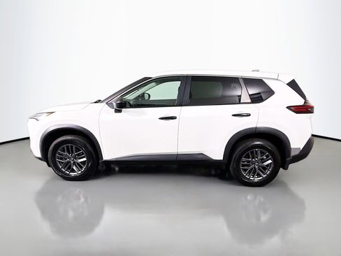 Used 2022 Nissan Rogue S AWD/4WD image 6