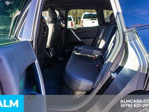 Used 2023 BMW iX xDrive50 image 21