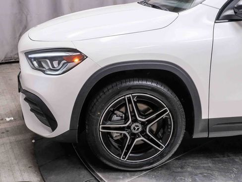 Certified 2022 Mercedes-Benz GLA 250 image 12