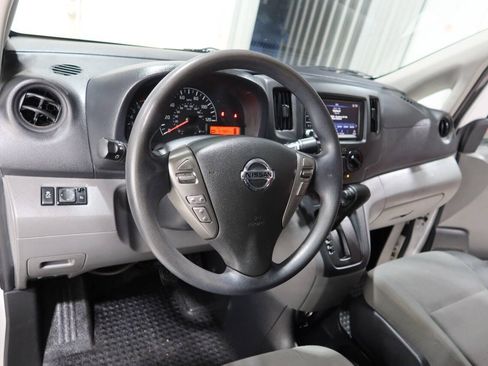 Used 2020 Nissan NV200 SV FWD image 25