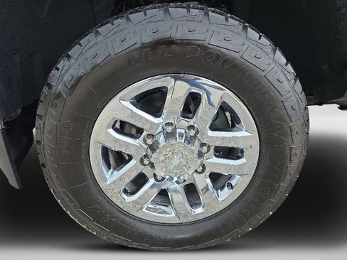 Used 2019 Chevrolet Silverado 3500 LTZ w/ Duramax Plus Package AWD/4WD image 12