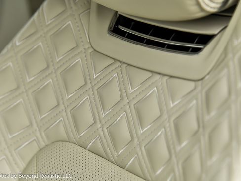 Used 2020 Bentley Continental GT image 30