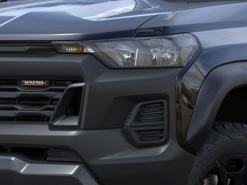 New 2026 Chevrolet Colorado Trail Boss w/ Midnight Edition image 10