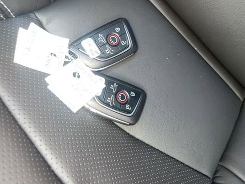 New 2026 Chevrolet Corvette Stingray Coupe w/ 1LT image 33