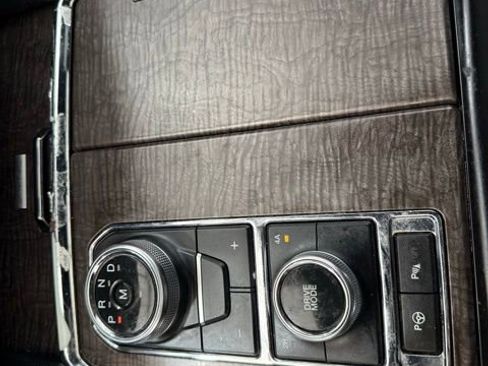 Used 2018 Ford Expedition Max Limited w/ Equipment Group 302A image 44