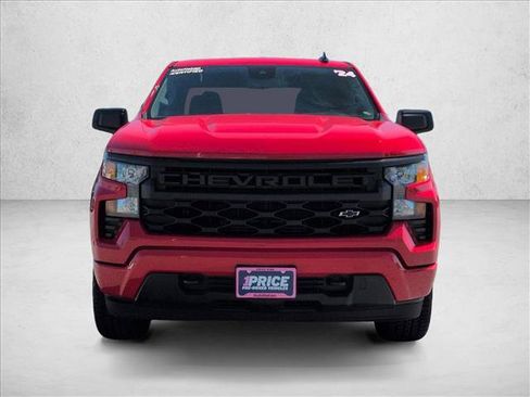 Used 2024 Chevrolet Silverado 1500 Custom AWD/4WD image 2