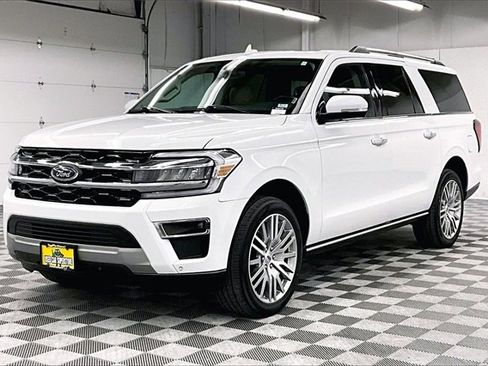 Used 2024 Ford Expedition Max Limited image 11