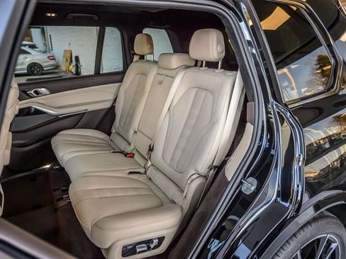 Used 2019 BMW X7 xDrive40i w/ Premium Package image 46