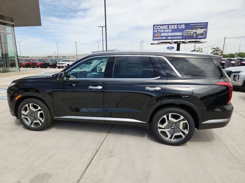 New 2025 Hyundai Palisade SEL image 2