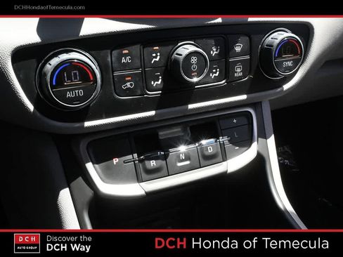 Used 2023 GMC Terrain SLT w/ Tech Package AWD/4WD image 10