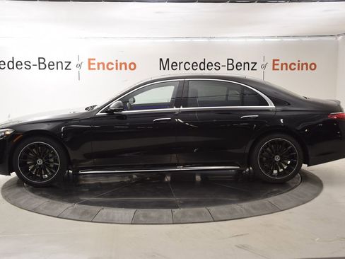 New 2026 Mercedes-Benz S 580 4MATIC Sedan image 3
