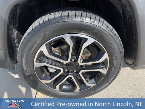 Used 2022 Jeep Compass Limited image 9