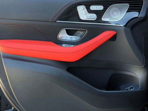 New 2026 Mercedes-Benz GLE 63 AMG S image 12