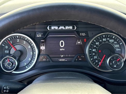 Used 2025 RAM 1500 Big Horn AWD/4WD image 5