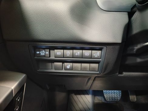 New 2026 Toyota Tundra Limited AWD/4WD image 17