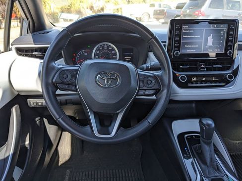 Used 2020 Toyota Corolla SE w/ SE Premium Package image 15