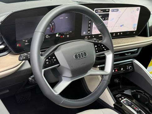 Used 2026 Audi Q5 Premium Plus AWD/4WD image 17