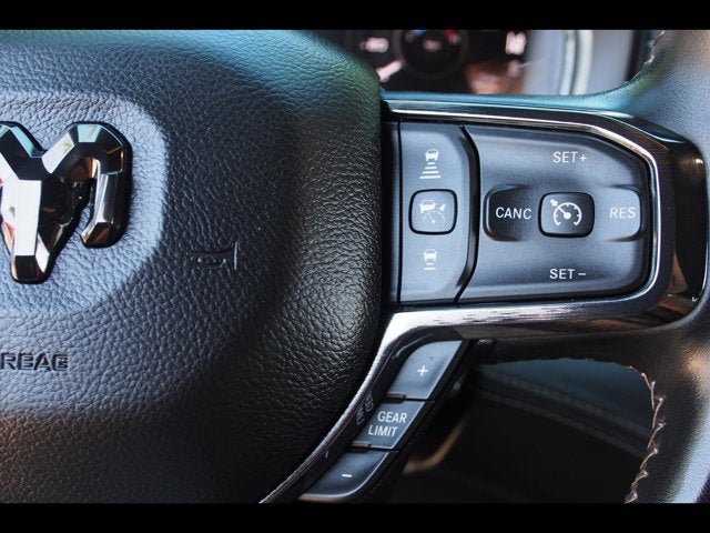 Used 2024 RAM 3500 Limited AWD/4WD image 25