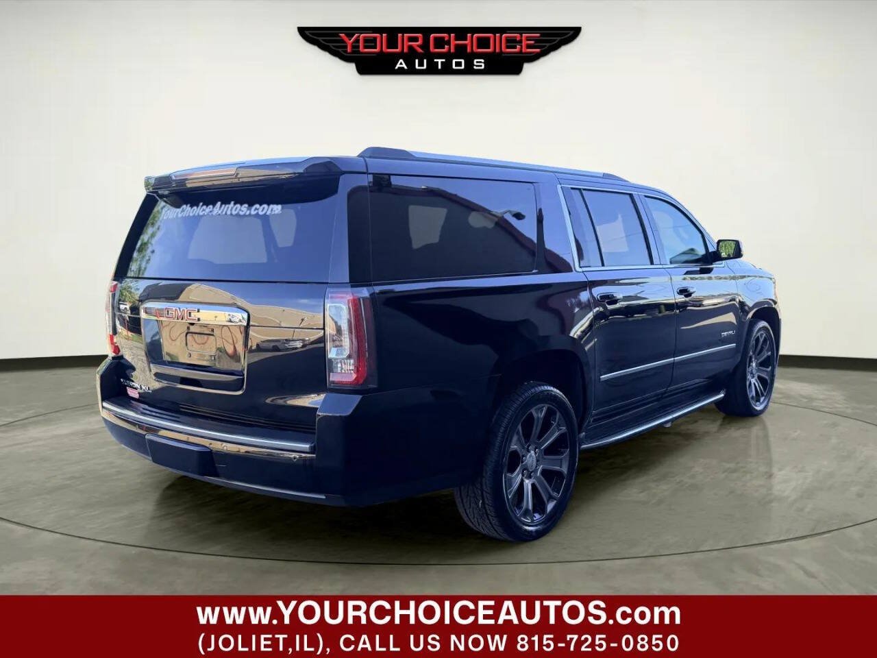 Used 2016 GMC Yukon XL Denali w/ Open Road Package AWD/4WD image 13