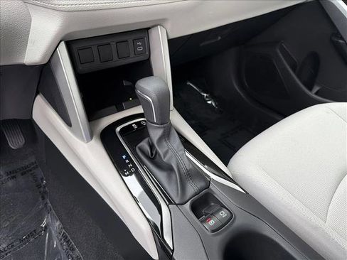 Certified 2025 Toyota Corolla Cross LE image 21