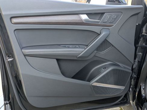 Used 2023 Audi Q5 2.0T Premium Plus w/ Premium Plus Package image 15