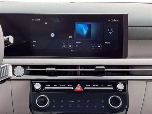 New 2026 Hyundai Tucson Limited image 19