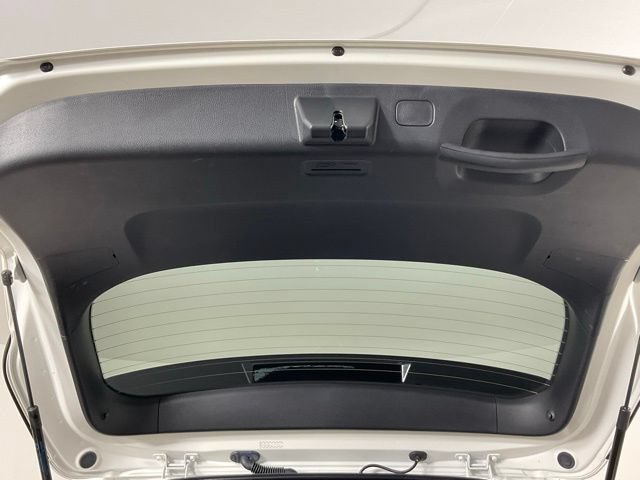 Used 2025 Kia Seltos S FWD image 18