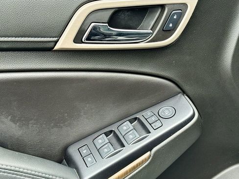 Used 2018 GMC Yukon Denali w/ Open Road Package image 22