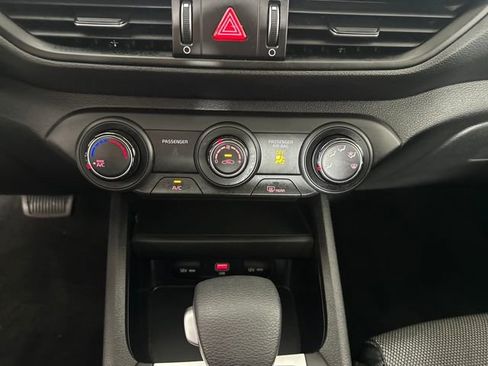 Used 2023 Kia Forte LXS w/ LXS Technology Package image 23