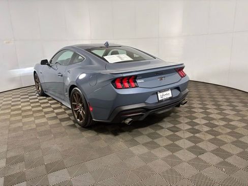 Used 2025 Ford Mustang GT Premium image 3