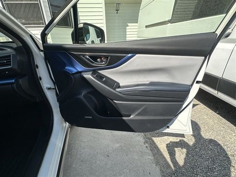 Used 2019 Subaru Crosstrek Hybrid w/ Moonroof Package w/Navigation AWD/4WD image 36