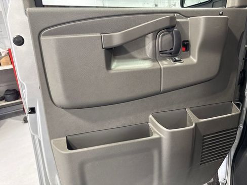 New 2025 Chevrolet Express 3500 Extended w/ Driver Convenience Package RWD image 22