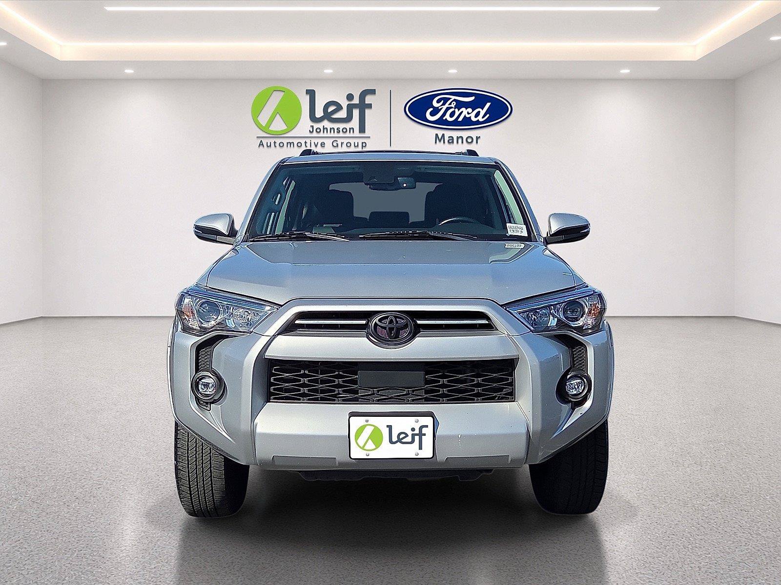 Used 2023 Toyota 4Runner SR5 Premium w/ Moonroof Package AWD/4WD image 2