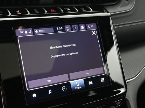 New 2025 Jeep Grand Cherokee L Altitude image 30