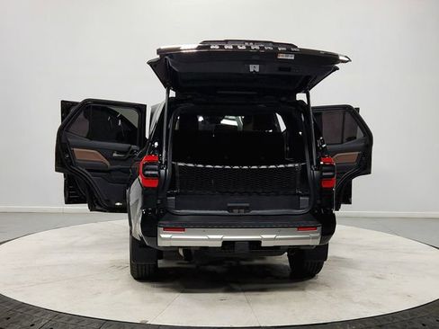 Used 2025 Toyota 4Runner Limited image 14