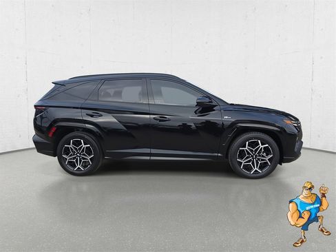 Certified 2023 Hyundai Tucson N Line image 4