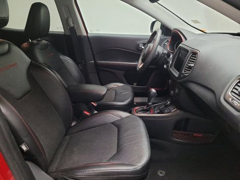 Used 2021 Jeep Compass Trailhawk AWD/4WD image 21