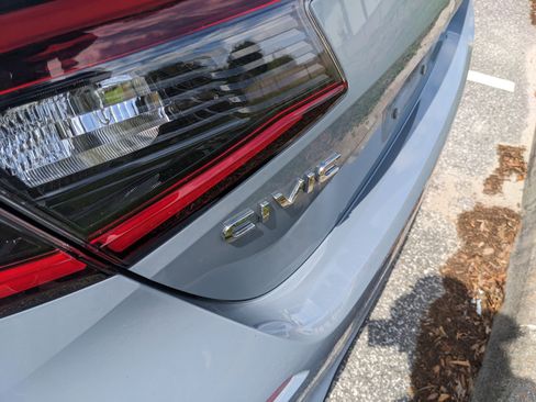 Used 2024 Honda Civic Sport image 22