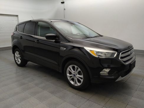 Used 2017 Ford Escape SE FWD image 11
