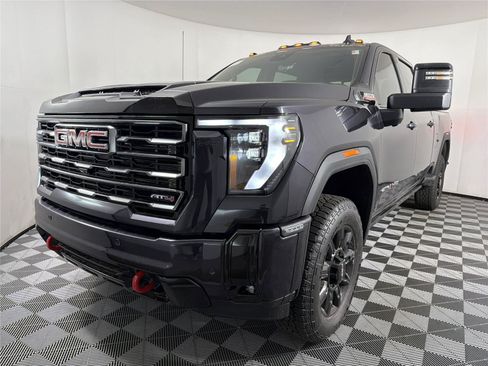 New 2026 GMC Sierra 2500 AT4 w/ AT4 Premium Plus Package AWD/4WD image 3