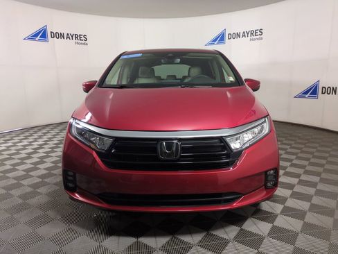 Certified 2024 Honda Odyssey EX-L image 12
